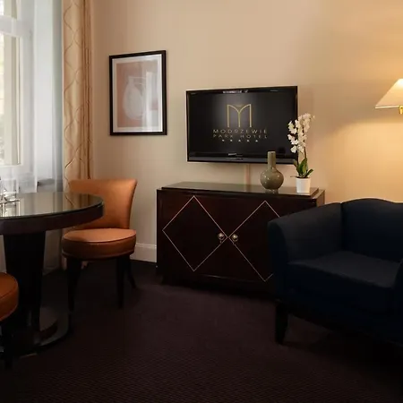 Modrzewie Park Hotel